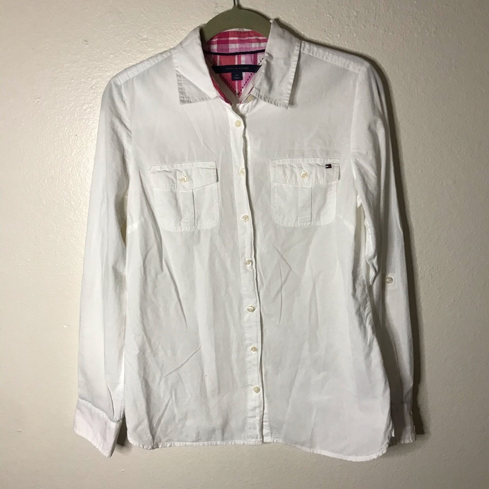 3/20$ Tommy Hilfiger white button down blouse logo women